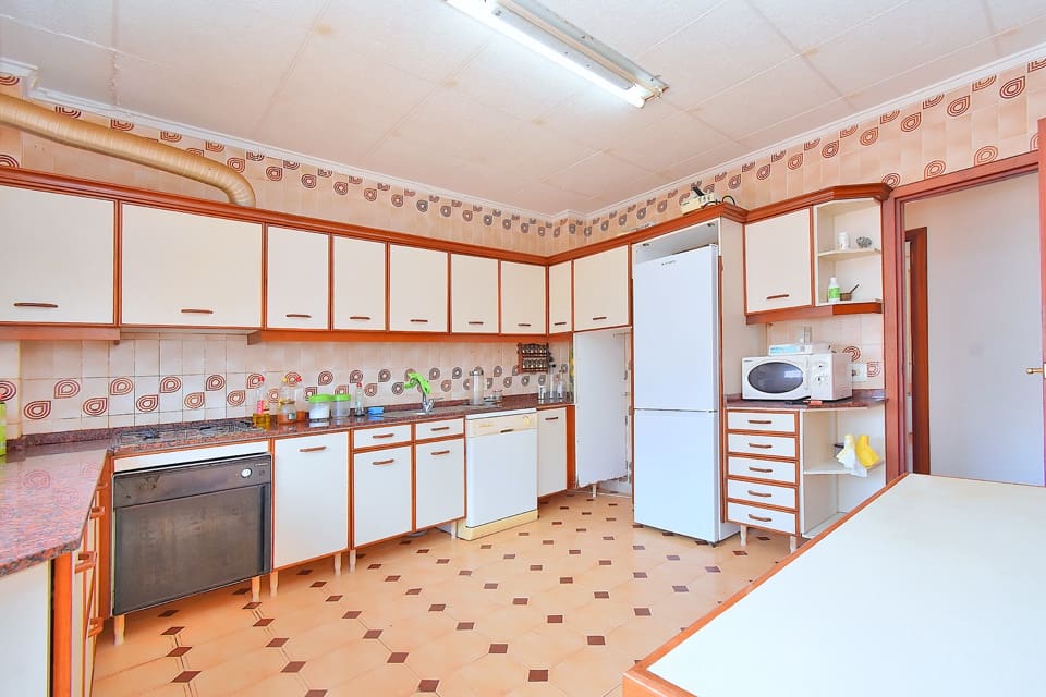 Leilighet til salgs i Los Puertos de Abajo med garasje - € 155 000 (Ref: 10062297)