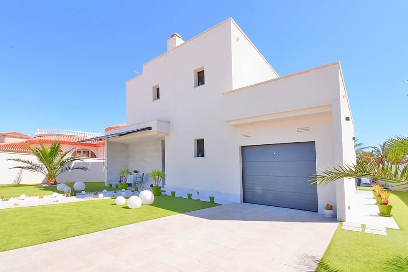 3 soverom Villa til salgs i Los Urrutias med svømmebasseng garasje - € 1 598 000 (Ref: 10074679)