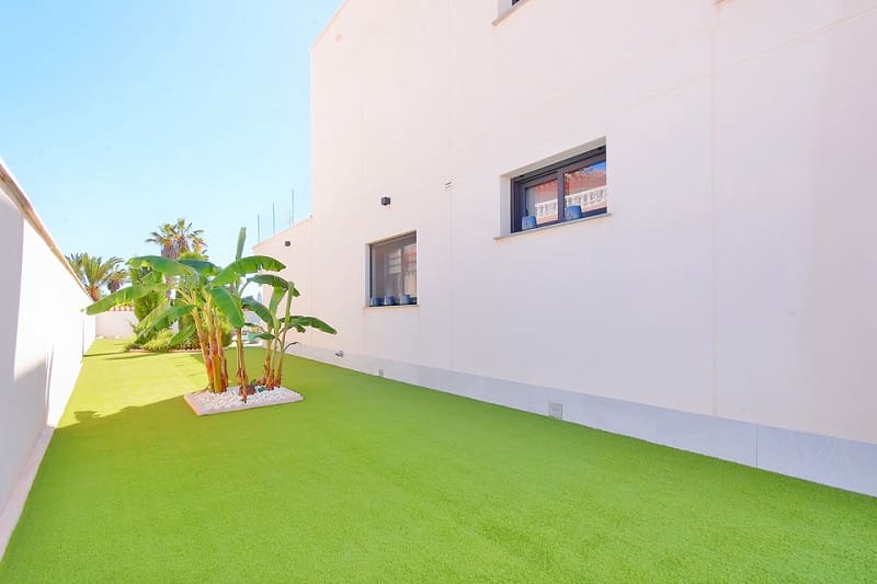 3 soverom Villa til salgs i Los Urrutias med svømmebasseng garasje - € 1 598 000 (Ref: 10074679)