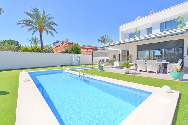 3 soverom Villa til salgs i Los Urrutias, Cartagena med svømmebasseng garasje - € 1 598 000 (Ref: 10074679)