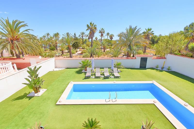 3 soverom Villa til salgs i Los Urrutias med svømmebasseng garasje - € 1 598 000 (Ref: 10074679)