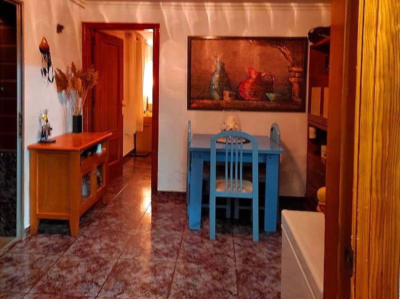 2 soveværelse Finca/Landehus til salg i San Cayetano med swimmingpool garage - € 320.000 (Ref: 8318919)