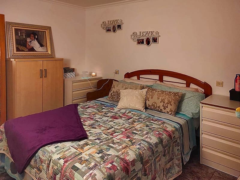 2 soveværelse Finca/Landehus til salg i San Cayetano med swimmingpool garage - € 320.000 (Ref: 8318919)