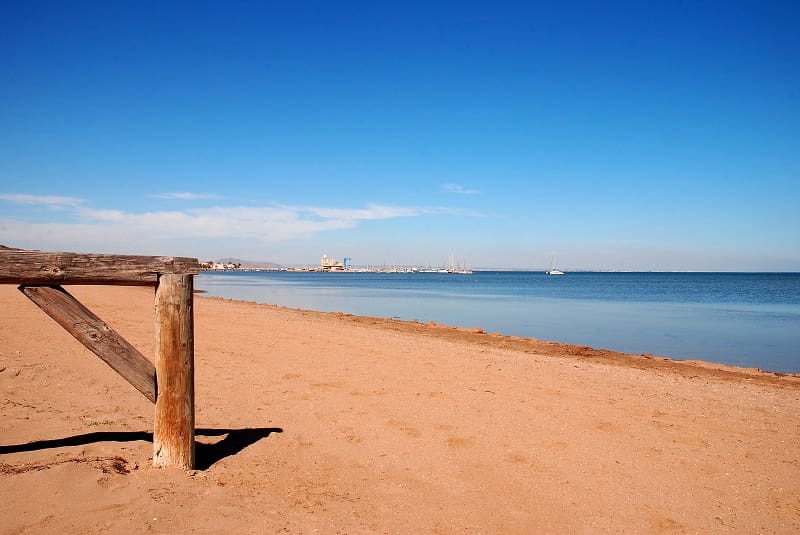 2 soveværelse Lejlighed til salg i Los Urrutias med swimmingpool - € 145.000 (Ref: 8979953)