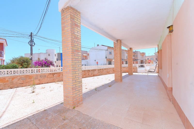 4 chambre Villa/Maison Mitoyenne à vendre à Los Urrutias - 159 000 € (Ref: 9374652)