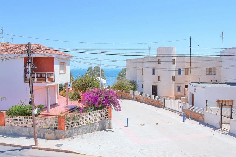 4 chambre Villa/Maison Mitoyenne à vendre à Los Urrutias - 159 000 € (Ref: 9374652)