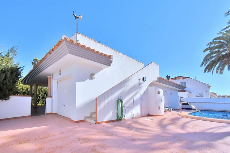 3 soveværelse Villa til salg i Los Urrutias med swimmingpool garage - € 389.000 (Ref: 9569617)