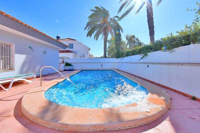 3 soveværelse Villa til salg i Los Urrutias med swimmingpool garage - € 389.000 (Ref: 9569617)