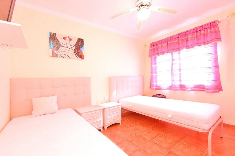 3 soveværelse Villa til salg i Los Urrutias med swimmingpool garage - € 389.000 (Ref: 9569617)