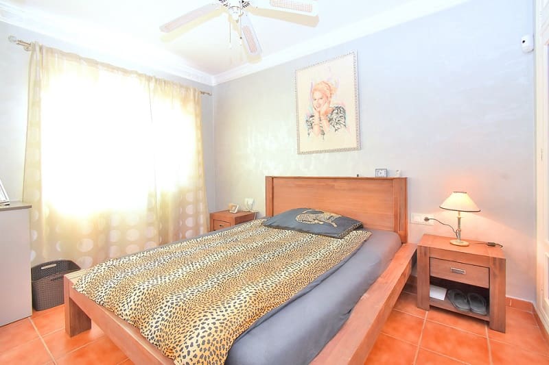 3 soveværelse Villa til salg i Los Urrutias med swimmingpool garage - € 389.000 (Ref: 9569617)