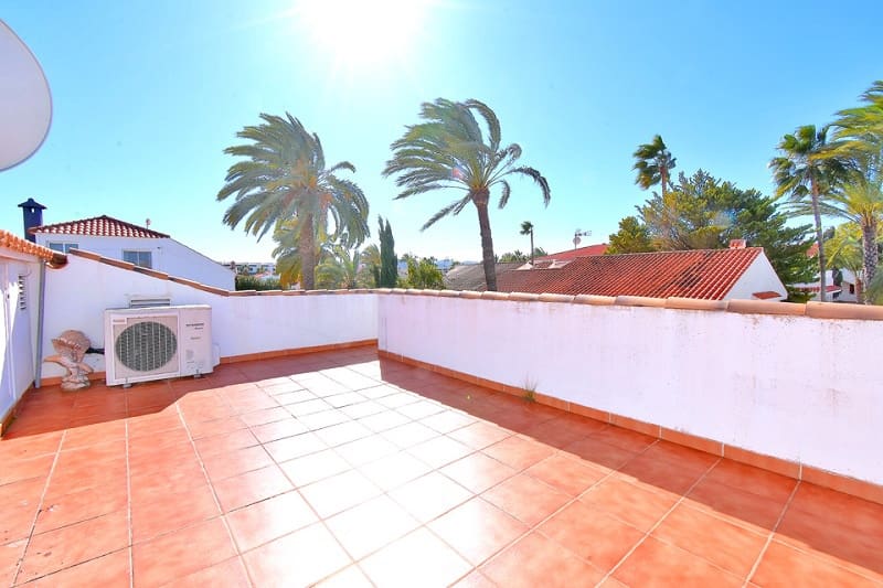 3 soveværelse Villa til salg i Los Urrutias med swimmingpool garage - € 389.000 (Ref: 9569617)