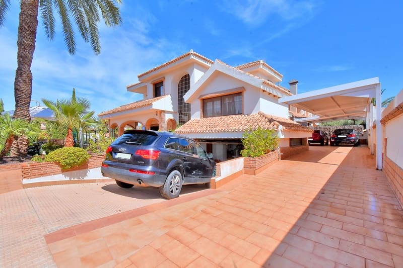 5 quarto Moradia para venda em Los Urrutias com piscina garagem - 799 000 € (Ref: 9576916)