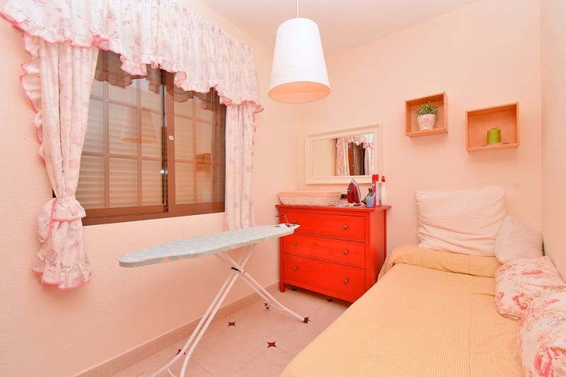 5 quarto Moradia para venda em Los Urrutias com piscina garagem - 799 000 € (Ref: 9576916)