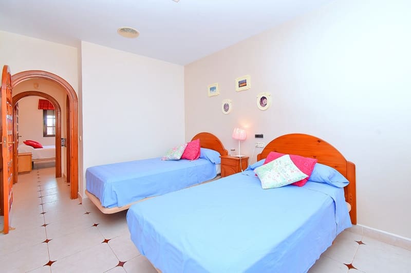 5 quarto Moradia para venda em Los Urrutias com piscina garagem - 799 000 € (Ref: 9576916)