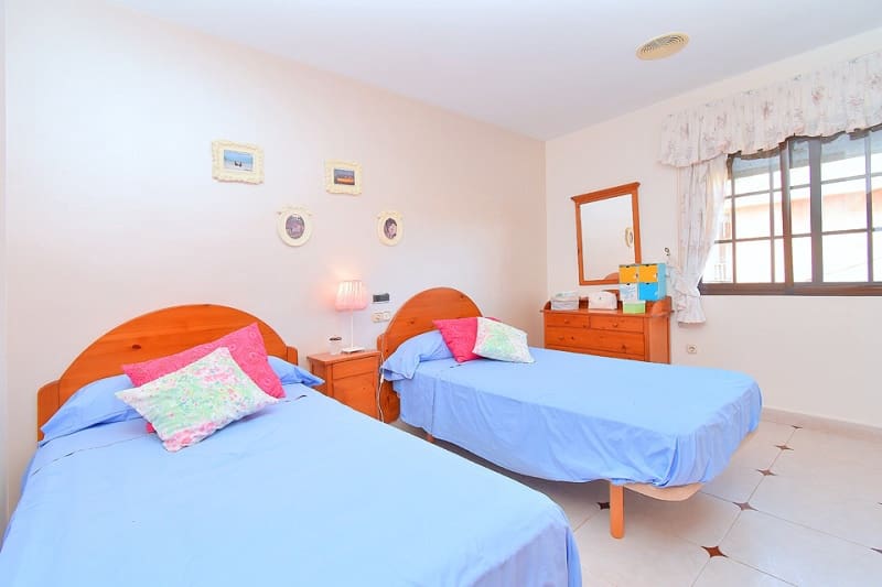 5 quarto Moradia para venda em Los Urrutias com piscina garagem - 799 000 € (Ref: 9576916)