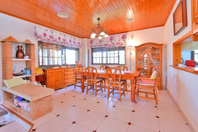 5 quarto Moradia para venda em Los Urrutias com piscina garagem - 799 000 € (Ref: 9576916)