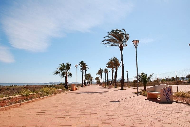 5 quarto Moradia para venda em Los Urrutias com piscina garagem - 799 000 € (Ref: 9576916)