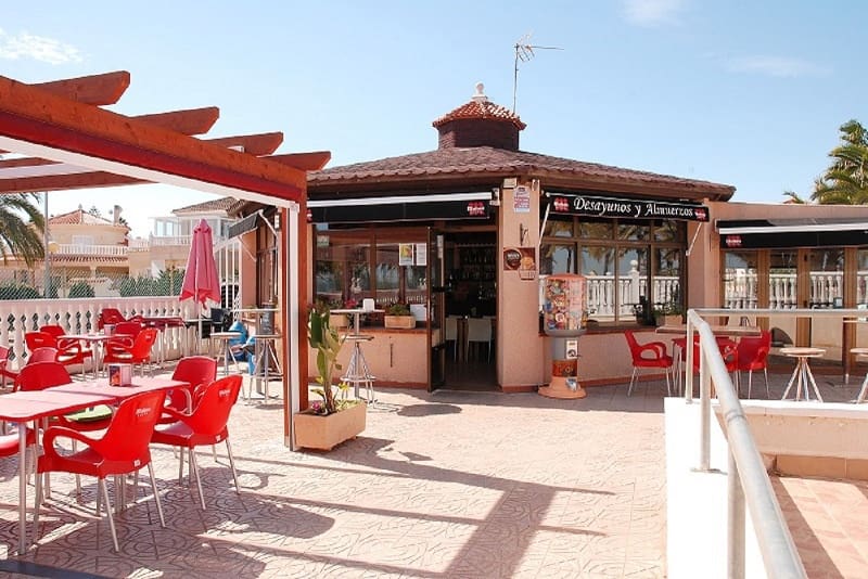 5 quarto Moradia para venda em Los Urrutias com piscina garagem - 799 000 € (Ref: 9576916)