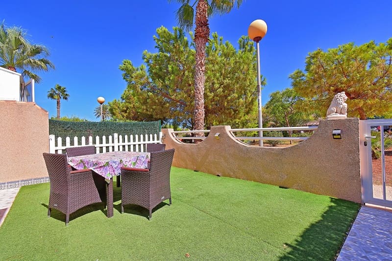 3 chambre Villa/Maison Mitoyenne à vendre à Los Urrutias avec piscine garage - 185 000 € (Ref: 9578036)