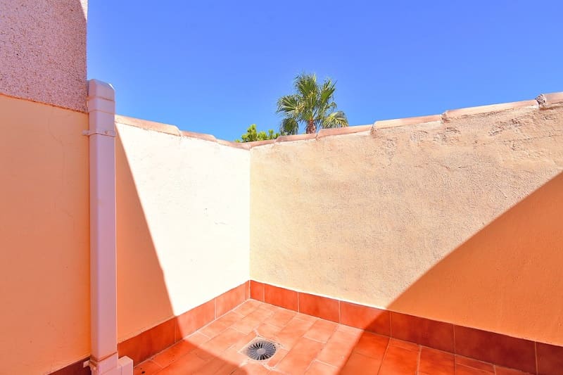 3 chambre Villa/Maison Mitoyenne à vendre à Los Urrutias avec piscine garage - 185 000 € (Ref: 9578036)