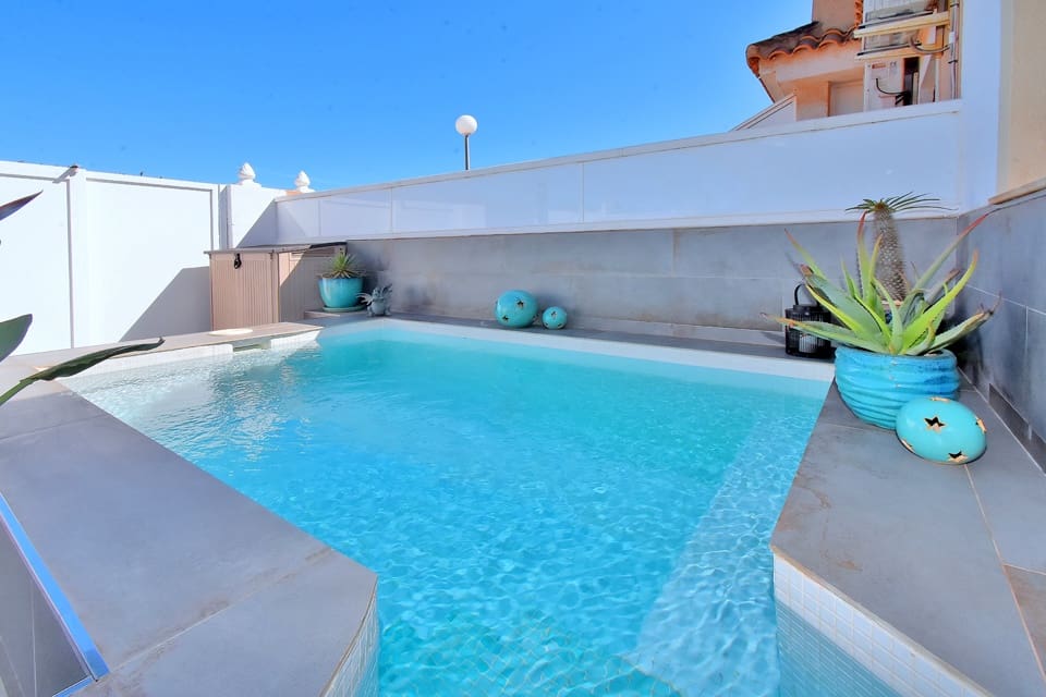 3 bedroom Terraced Villa for sale in Los Urrutias with pool - € 249,000 (Ref: 9777000)