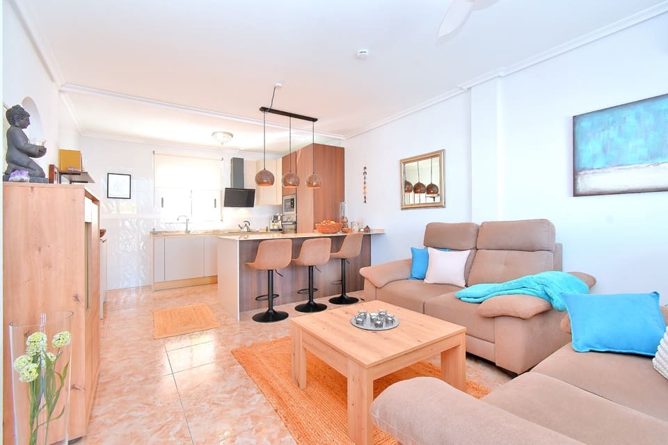 3 bedroom Terraced Villa for sale in Los Urrutias with pool - € 249,000 (Ref: 9777000)