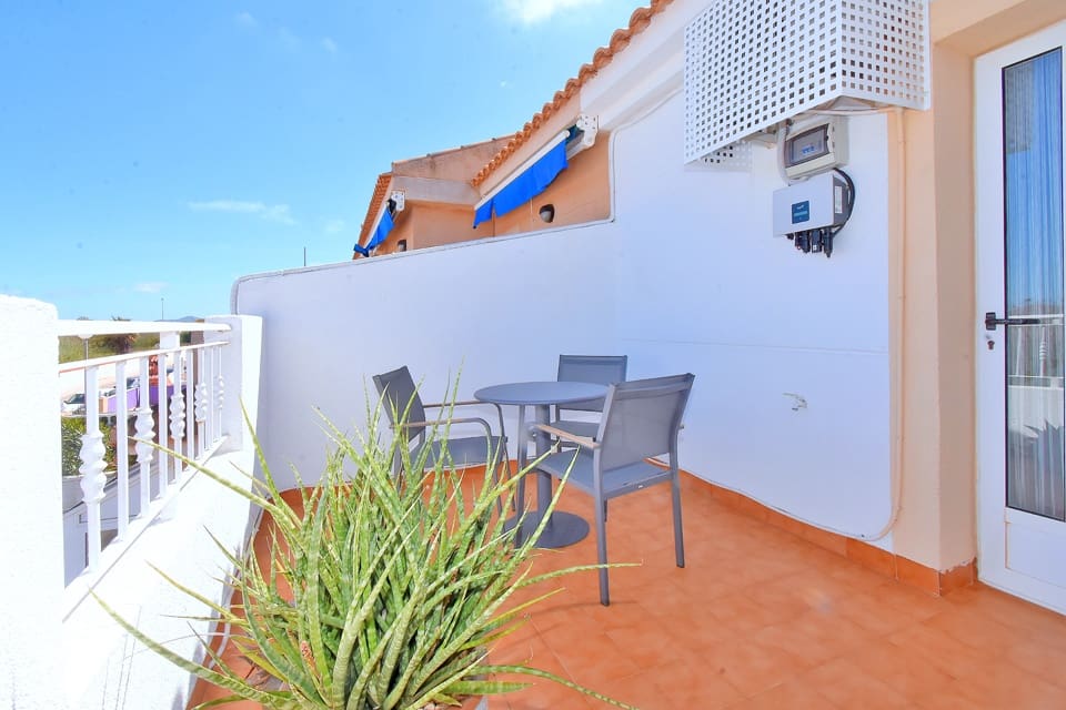 3 bedroom Terraced Villa for sale in Los Urrutias with pool - € 249,000 (Ref: 9777000)
