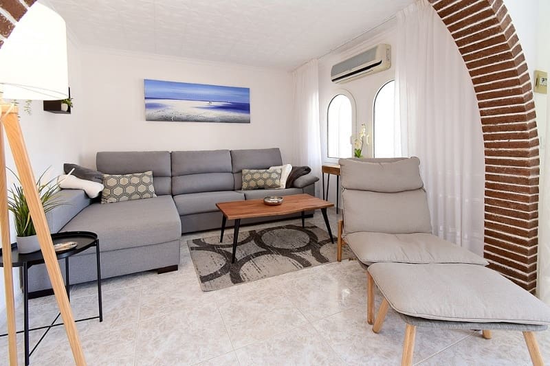 1 soverom Bungalow til salgs i Los Urrutias med svømmebasseng - € 590 (Ref: 9799920)