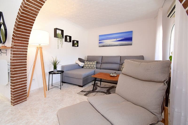 1 soverom Bungalow til salgs i Los Urrutias med svømmebasseng - € 590 (Ref: 9799920)