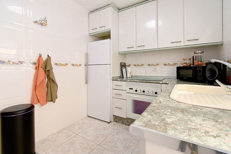 1 soverom Bungalow til salgs i Los Urrutias med svømmebasseng - € 590 (Ref: 9799920)