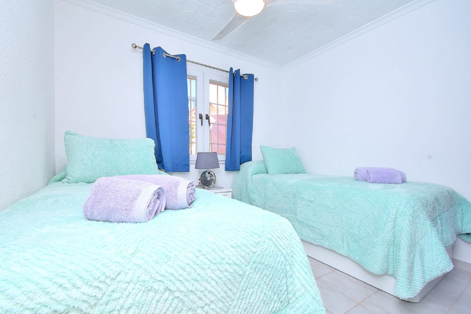 2 bedroom Bungalow for holiday rental in Los Urrutias with pool - € 520 (Ref: 9800096)