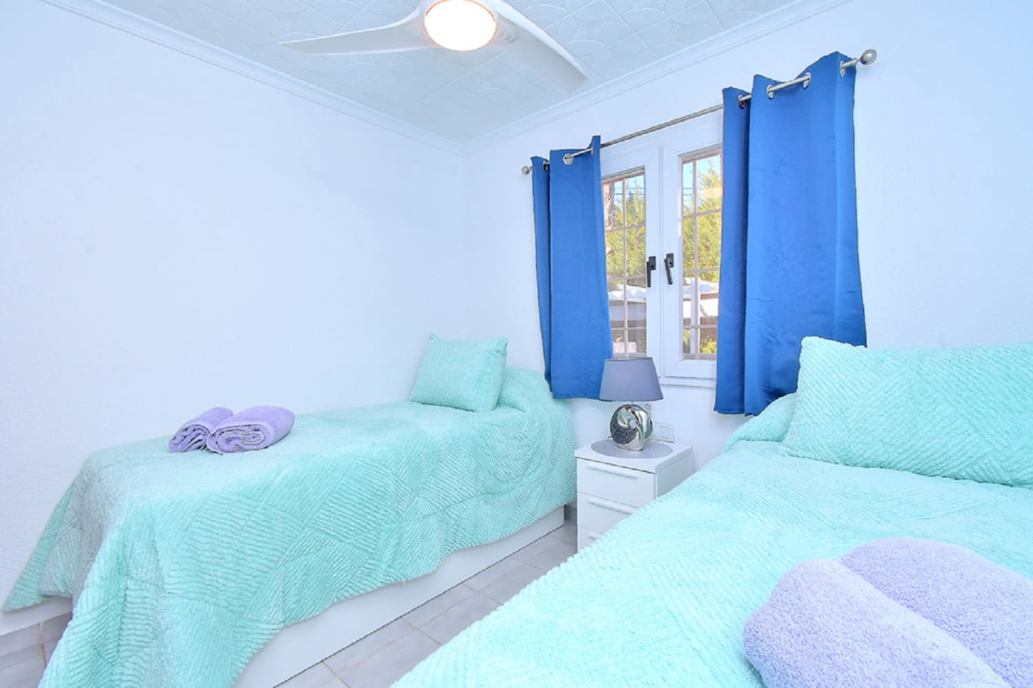 2 bedroom Bungalow for holiday rental in Los Urrutias with pool - € 520 (Ref: 9800096)