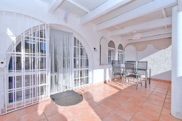 2 bedroom Bungalow for holiday rental in Los Urrutias, Cartagena with pool - € 520 (Ref: 9800096)