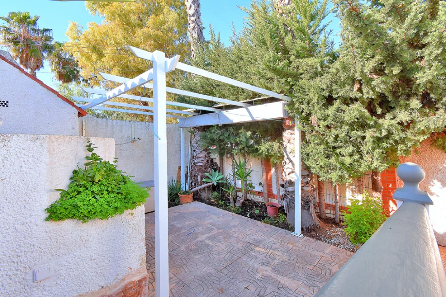 2 bedroom Bungalow for holiday rental in Los Urrutias with pool - € 520 (Ref: 9800096)