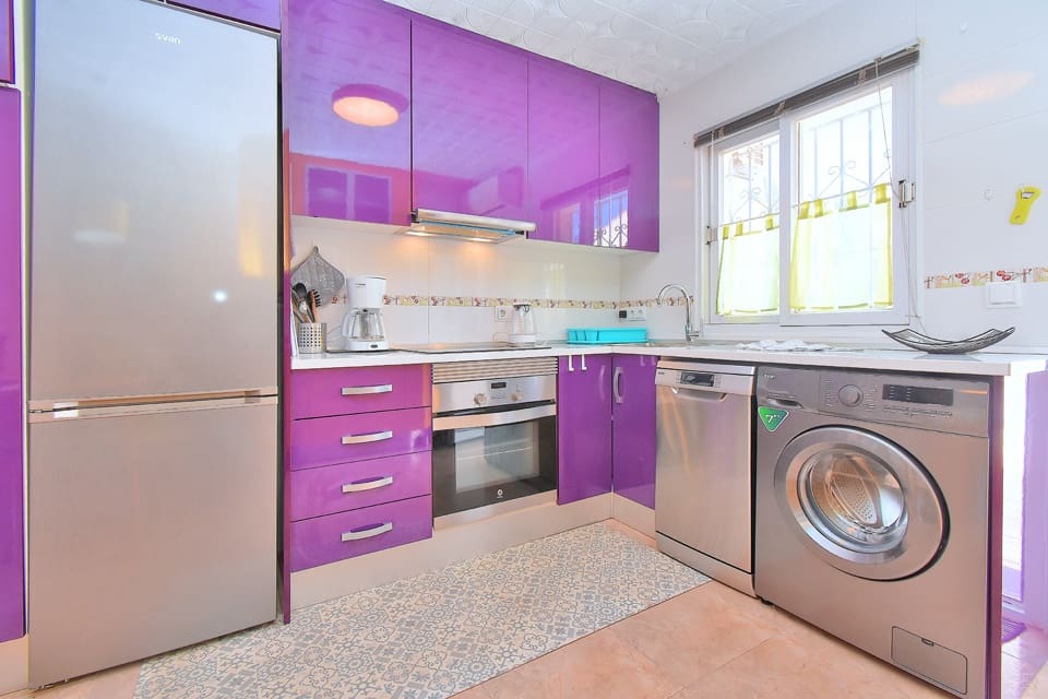 2 bedroom Bungalow for holiday rental in Los Urrutias with pool - € 520 (Ref: 9800100)