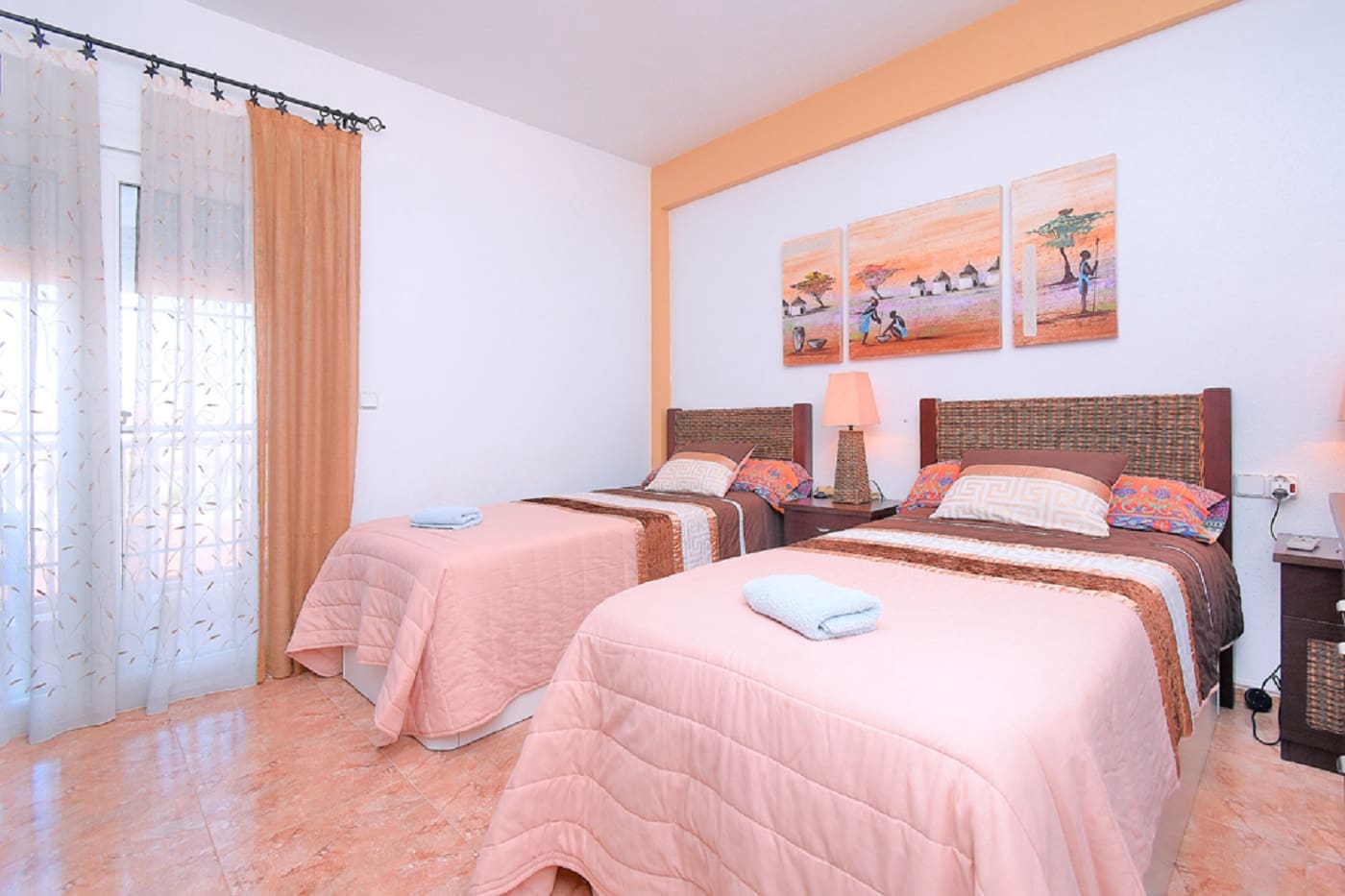 2 soverom Leilighet til salgs i Los Urrutias med svømmebasseng garasje - € 590 (Ref: 9800201)