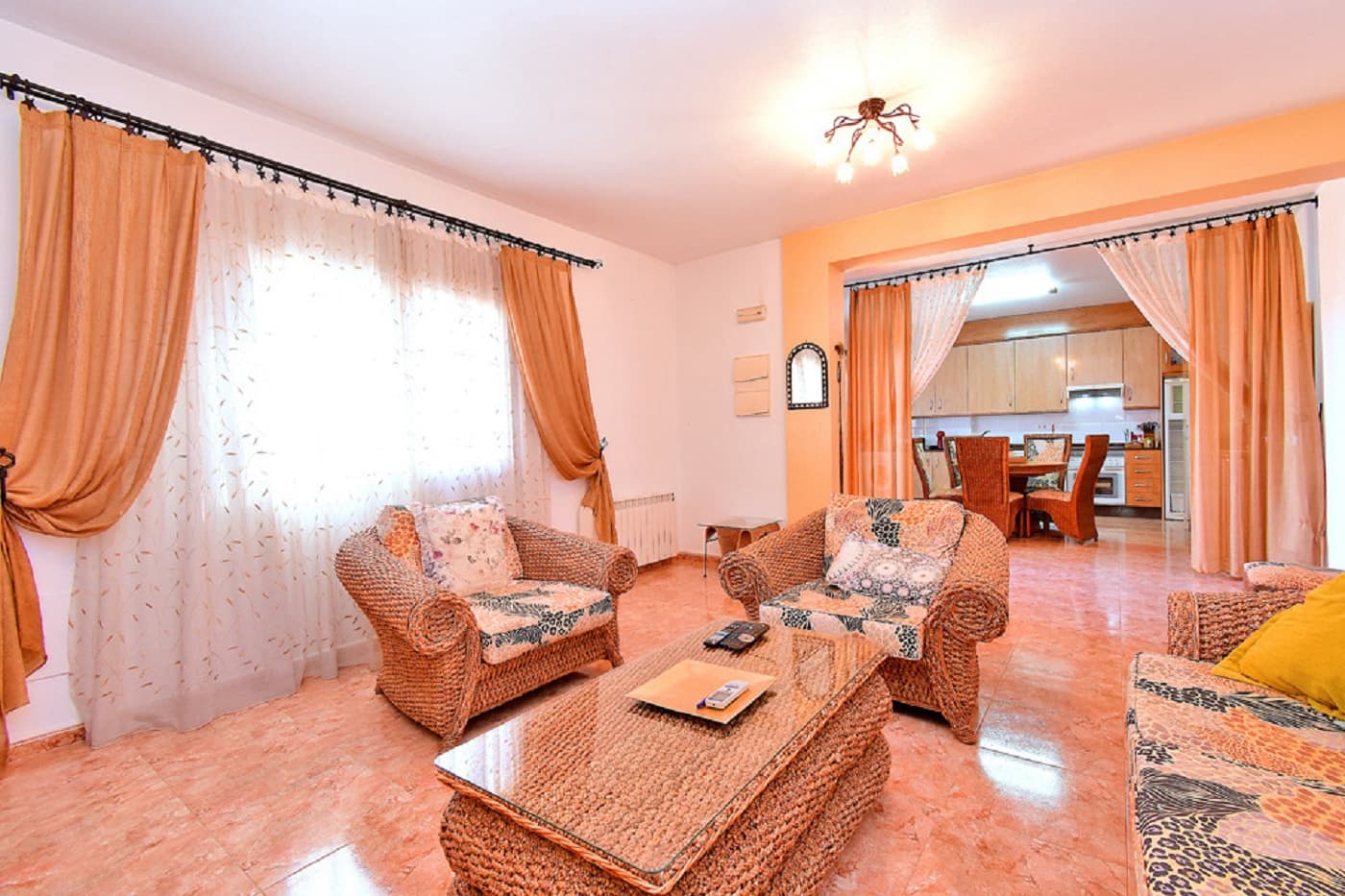 2 soverom Leilighet til salgs i Los Urrutias med svømmebasseng garasje - € 590 (Ref: 9800201)