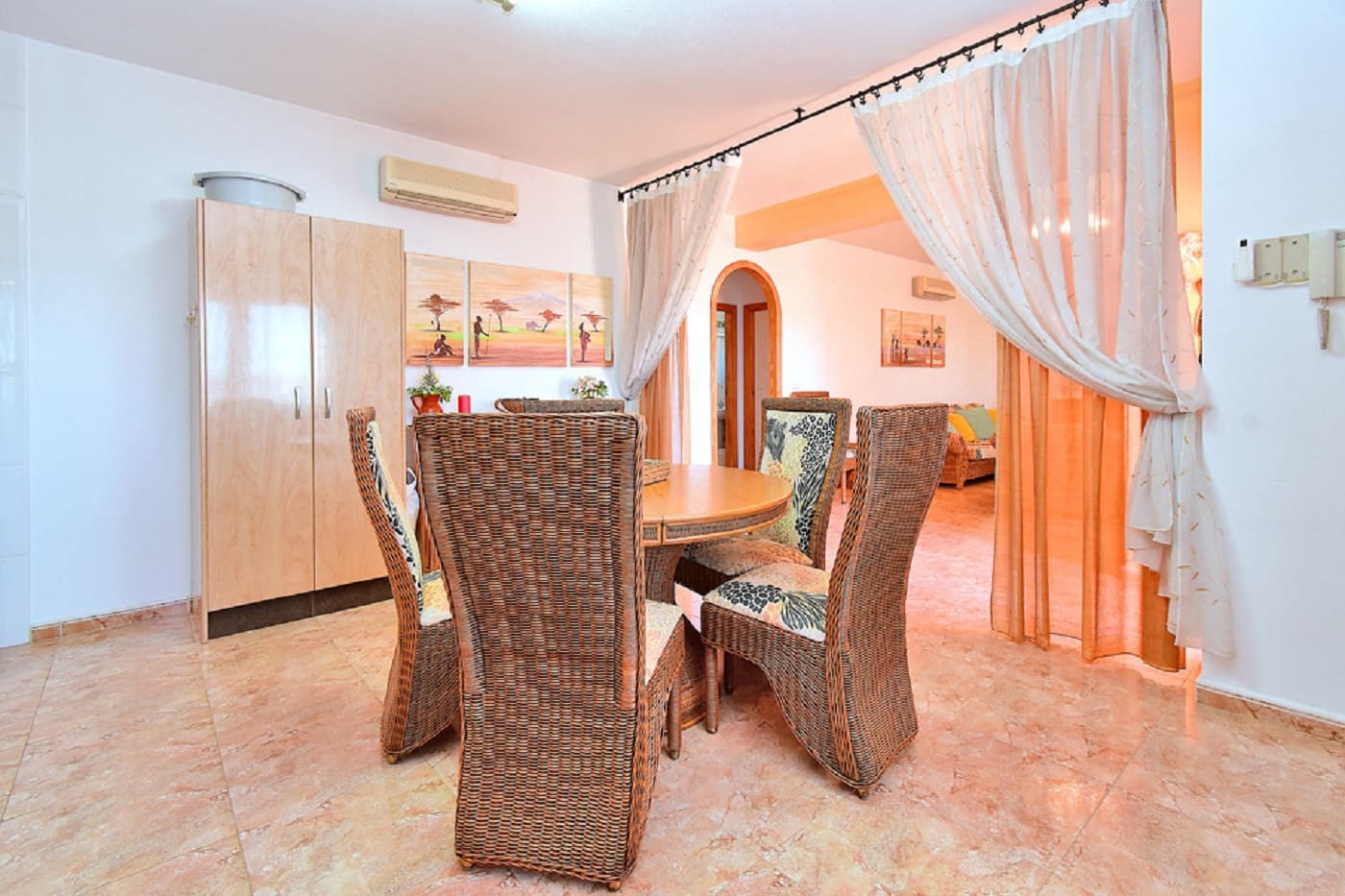 2 soverom Leilighet til salgs i Los Urrutias med svømmebasseng garasje - € 590 (Ref: 9800201)