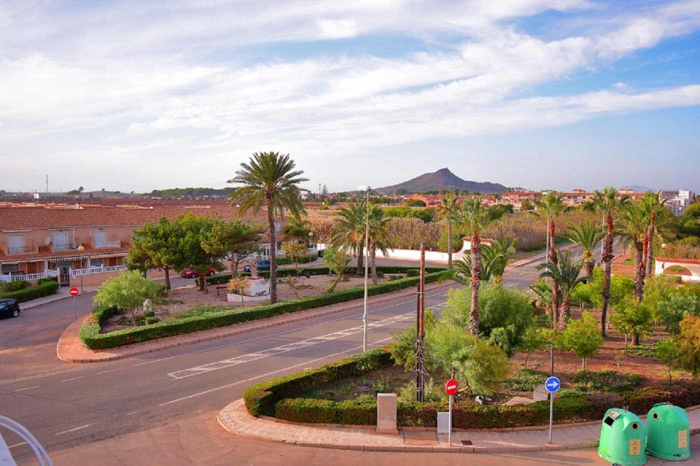 2 soverom Leilighet til salgs i Los Urrutias med svømmebasseng garasje - € 590 (Ref: 9800201)