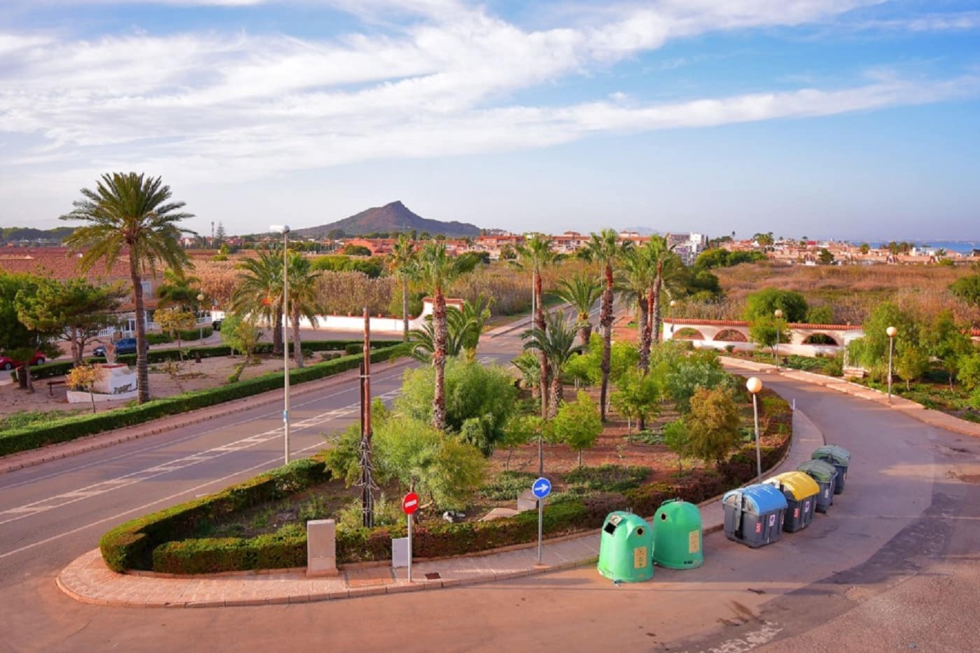 2 soverom Leilighet til salgs i Los Urrutias med svømmebasseng garasje - € 590 (Ref: 9800201)