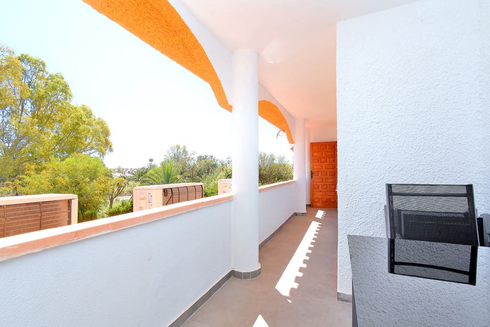 2 Zimmer Ferienapartment in Los Urrutias mit Pool Garage - 520 € (Ref: 9800203)