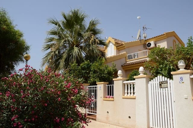3 soverom Kjedet enebolig til salgs i Los Urrutias, Cartagena - € 590 (Ref: 9800205)