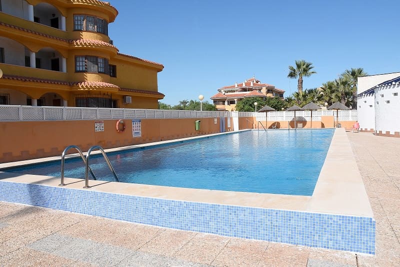 Pareado de 3 habitaciones en Los Urrutias en alquiler vacacional con piscina garaje - 590 € (Ref: 9800205)