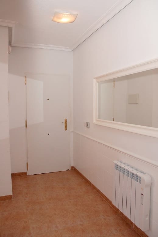 4 makuuhuone Omakotitalo lomavuokrausta paikassa Los Urrutias mukana uima-altaan 
autotalli - 1 270 € (Ref: 9800207)