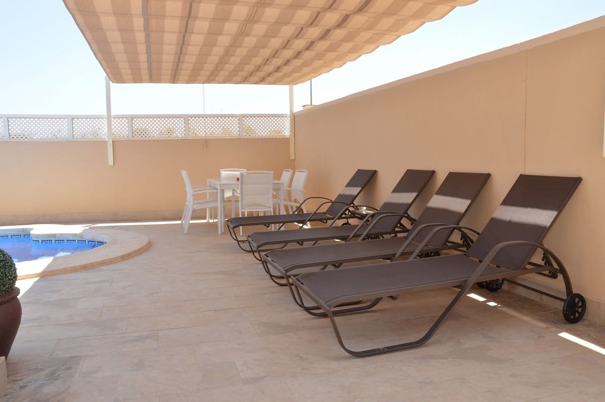 4 makuuhuone Omakotitalo lomavuokrausta paikassa Los Urrutias mukana uima-altaan 
autotalli - 1 270 € (Ref: 9800207)