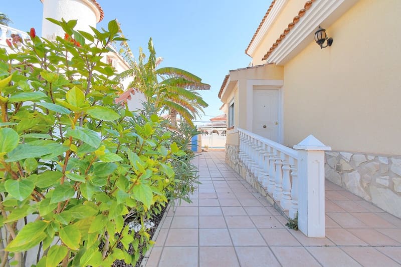 3 Zimmer Ferienhaus in Los Urrutias mit Pool - 1.270 € (Ref: 9800264)