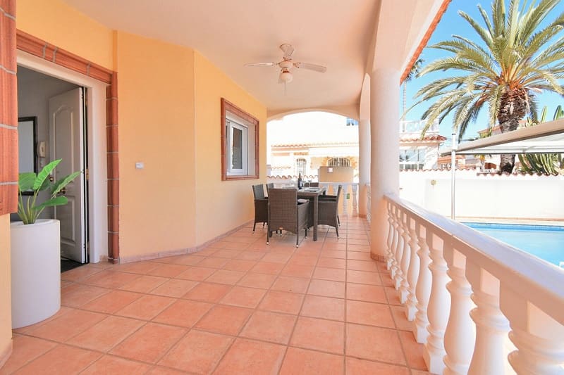 3 Zimmer Ferienhaus in Los Urrutias mit Pool - 1.270 € (Ref: 9800264)