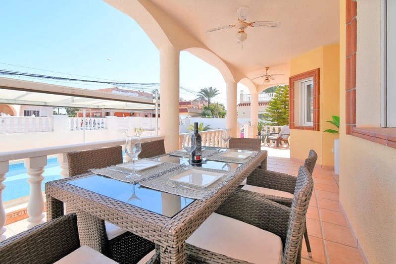 3 Zimmer Ferienhaus in Los Urrutias mit Pool - 1.270 € (Ref: 9800264)
