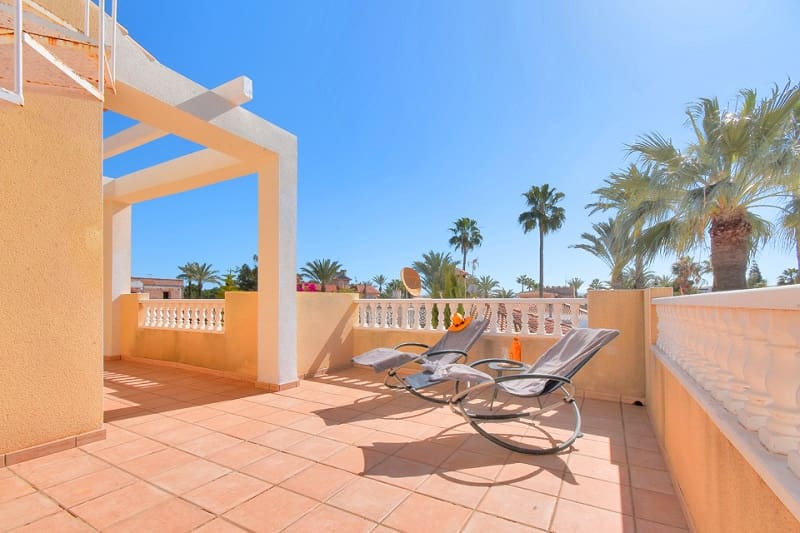 3 Zimmer Ferienhaus in Los Urrutias mit Pool - 1.270 € (Ref: 9800264)