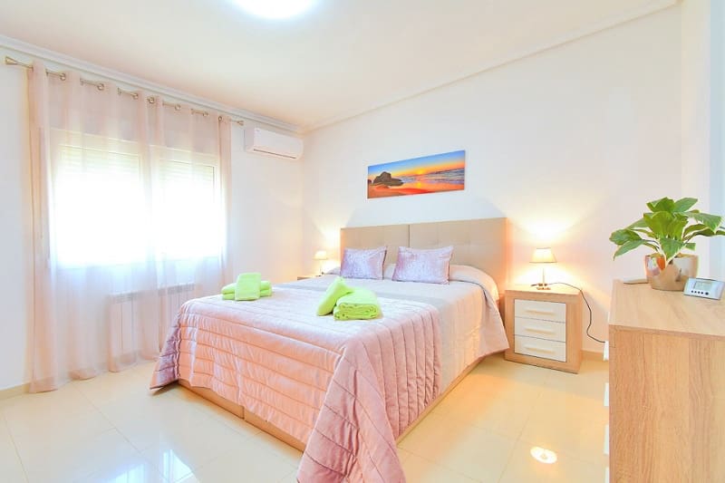 3 Zimmer Ferienhaus in Los Urrutias mit Pool - 1.270 € (Ref: 9800264)